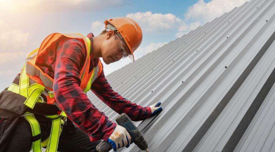 GAF certified roofer in Highland, KS